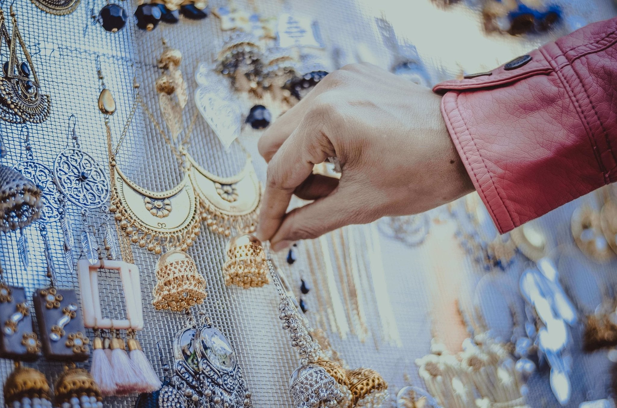 Jewelry Shopping Guide for New Piercings - Dr. Piercing Aftercare