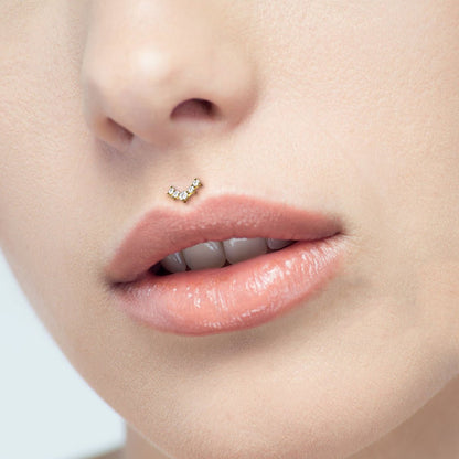 Stainless steel gold labret - Dr. Piercing Aftercare